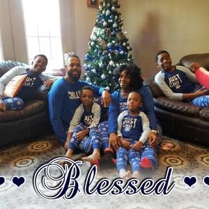 Meet your Posher, Guyola